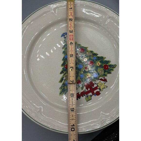 4 Pc Set Stoneware Christmas Tree Dinner Plate Festive Holiday Decor 10.5" - Picture 5 of 5